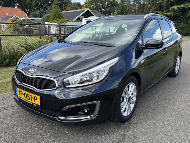 KIA CEE D cee'd Sportswagon 1.0 T-GDi First Edition NAVI/ECC/CAMERA