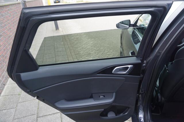 KIA CEE D Ceed Sportswagon 1.5 T-GDi MHEV GT-Line Edition|Trekhaak|1 Eigenaar |Geen import.