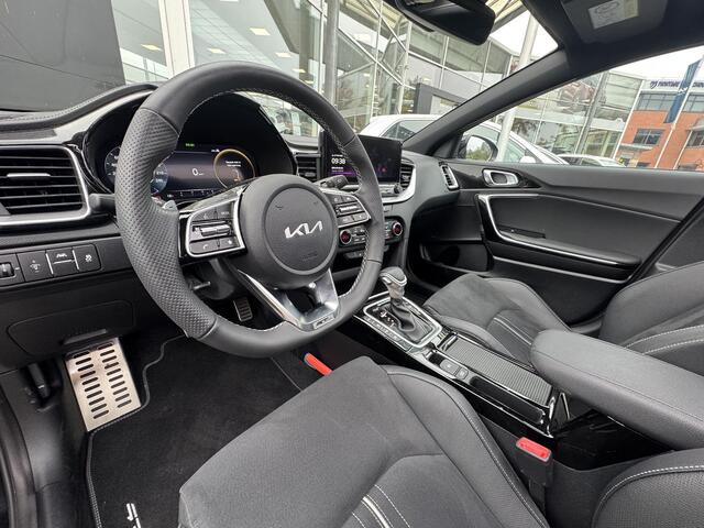 KIA CEE D Ceed 1.5 T-GDi GT-PlusLine | Eerste Eigenaar | Schuif/Kanteldak | Elektrische Stoelen | Stoel/Stuurverwarming | JBL | Enz...