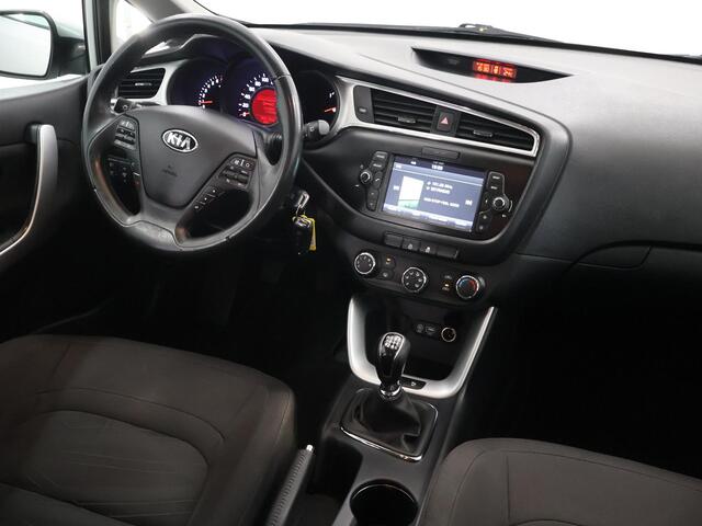 KIA CEE D cee'd Sportswagon 1.6 GDI First Edition | Navigatiesysteem | Achteruitrijcamera | Cruise Control | Airco | Bluetooth |