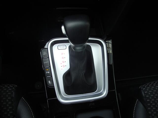 KIA CEE D Ceed Sportswagon 1.6 GDI PHEV DynamicPlusLine