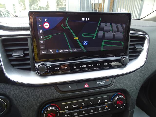 KIA CEE D Ceed Sportswagon 1.5 T-GDi GT-Line AUTOMAAT| PANORAMADAK| NAVIGATIE| CAMERA| DODE-HOEK DETECTIE| AIRCO/ECC| CRUISECONTROL| PARKEERSENSOREN