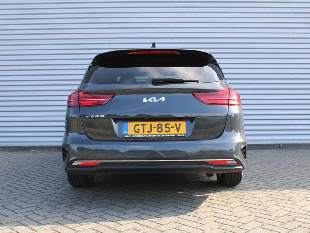 KIA CEE D Ceed Sportswagon 1.5 T-GDi DynamicPlusLine | Stoel- & stuurverwarming | Camera | Clima | Cruise | LED | Navi | Elek. achterklep | 16" LM |