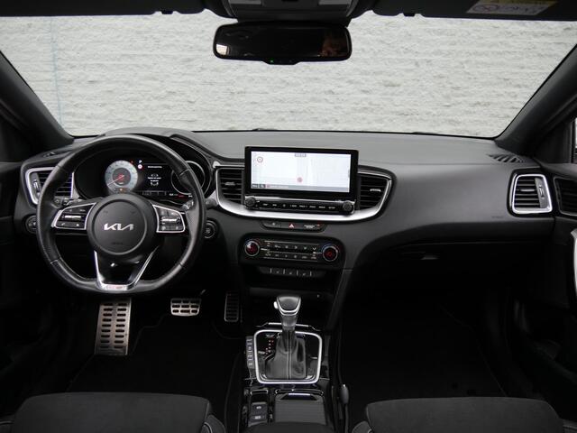 KIA CEE D Ceed Sportswagon 1.5T-GDi GT-PLUSLINE/ PANORAMADAK/ ELEKT. KLEP/ 18INCH VELGEN