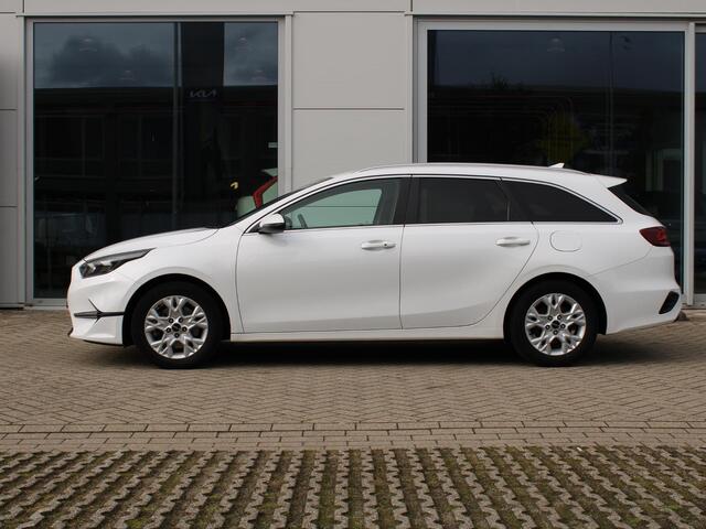 KIA CEE D Ceed Sportswagon 1.0 T-GDi DynamicPlusLine | Trekhaak| Climate control | Stoel en stuurverwarming | Keyless entry |