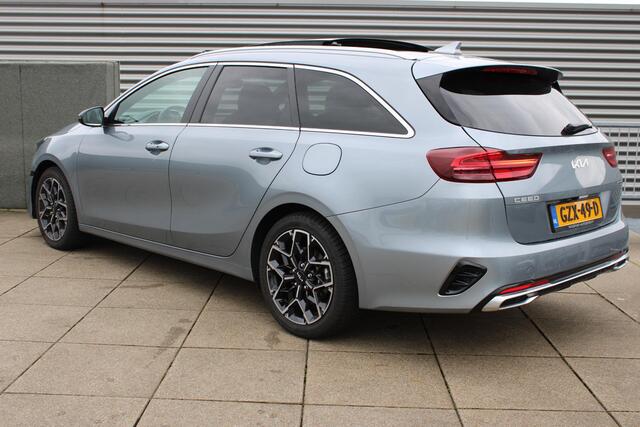 KIA CEE D Ceed Sportswagon 1.5 T-GDi GT-PlusLine Navigatie / Camera / Schuifdak
