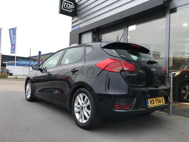 KIA CEE D cee'd 1.0 T-GDi First Edition