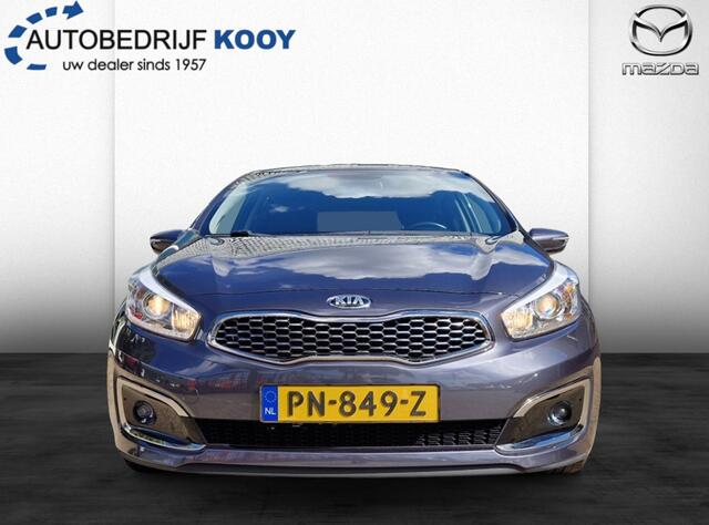 KIA CEE D 1.6 GDI DynamicLine Navigatie / Trekhaak / Camera / / Clima