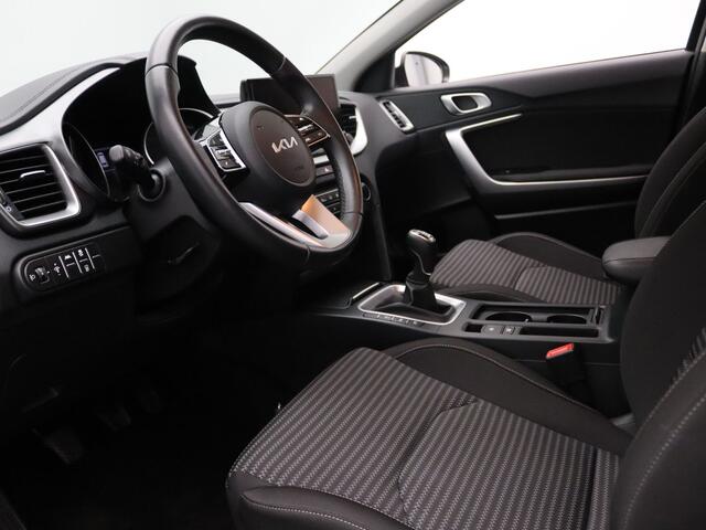 KIA CEE D Ceed Sportswagon 120pk T-GDi DynamicLine Camera | Adapt. Cruise | Navi | Parkeersens. achter