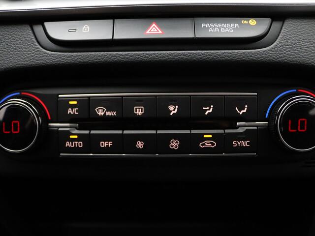 KIA CEE D Ceed Sportswagon 120pk T-GDi DynamicLine Camera | Adapt. Cruise | Navi | Parkeersens. achter