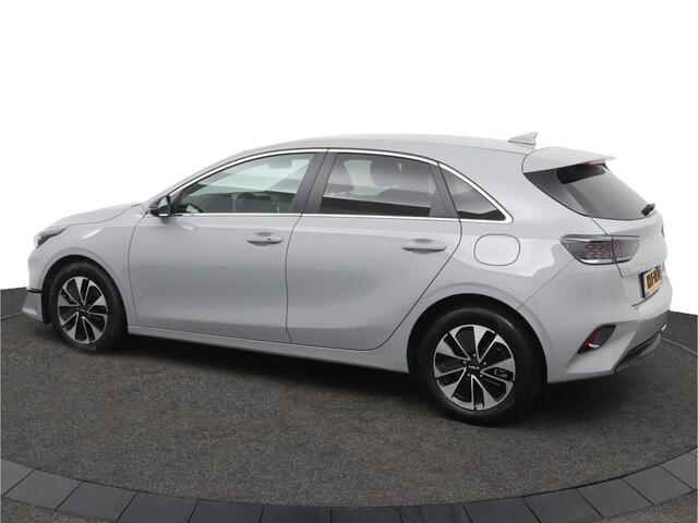 KIA CEE D Ceed 1.0 T-GDi MHEV Design Edition Automaat - Digital Dashboard - Stoel-/stuurverwarming - Apple CarPlay/Android Auto - Navigatie - Fabrieksgarantie tot 04-2032