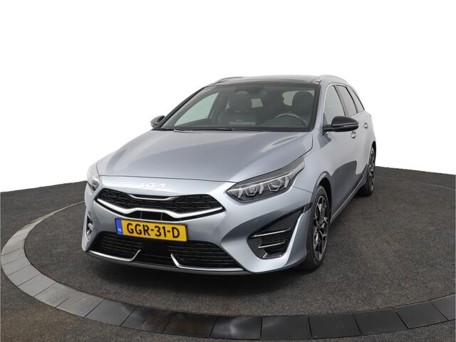 KIA CEE D Ceed Sportswagon 1.5 T-GDi GT-Line Apple Carplay/Android Auto - Cruise Control - Dodehoekdetectie - Panorama Dak - Navigatie - Stoel/Stuurverwarming - Fabrieksgarantie tot 07-2031