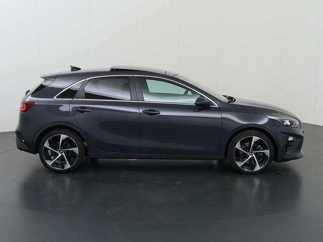 KIA CEE D Ceed 1.4 T-GDi ExecutiveLine | Panoramadak | Lederen Bekleding | Dodehoekdetectie | Cruise Control Adaptief | Elektrisch bedienbare bestuurdersstoel met geheugenfunctie |