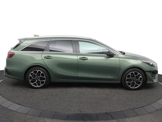 KIA CEE D Ceed Sportswagon 1.5 T-GDi GT-Line - Adaptive Cruise - Schuif/Kanteldak - Stoel/Stuurverwarming - Navigatie - DAB- Apple Carplay/Android Auto Fabrieksgarantie 29-04-2032