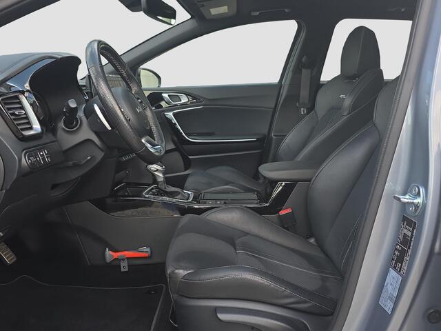KIA CEE D Ceed Sportswagon 1.5 T-GDi GT-Line Automaat | Stoel & Stuurverwarming | Sportstuur | Schuif/Kanteldak | LED | Elektr. Achterklep |
