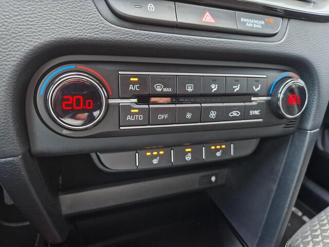 KIA CEE D Ceed Sportswagon 1.0 T-GDi DynamicPlusLine | Dodehoek | Key-Less | Stoelverwarming | LED | Licht- en Regensensor |