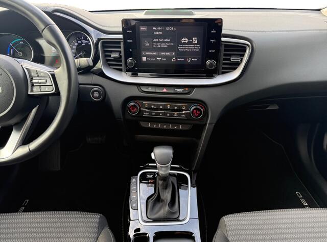 KIA CEE D 1.6 GDI PHEV DynamicLine I Trekhaak I Carplay I Keyless I Camera