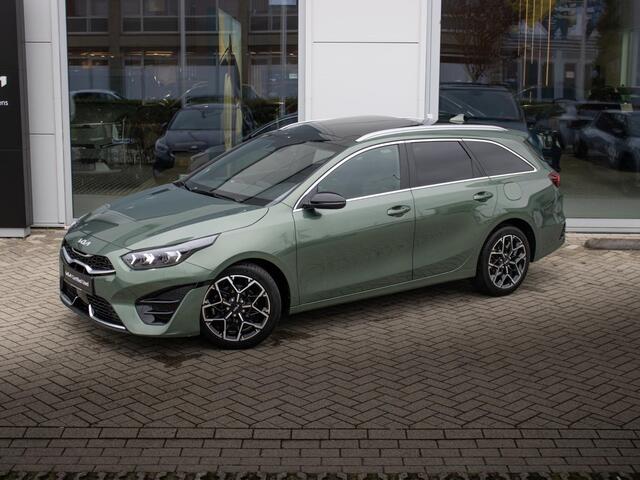 KIA CEE D Ceed Sportswagon 1.5 T-GDi GT-Line | Schuifkanteldak | Stoel en stuurverwarming |