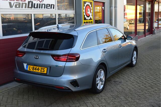 KIA CEE D Ceed Sportswagon 1.0 T-GDi DynamicPlusLine O.a: Afn. Haak, ACC, Camera, Stoel+stuurverw, Etc. All-in prijs!