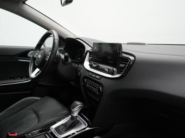 KIA CEE D Ceed Sportswagon 1.6 GDI ExecutiveLine Plug In Hybrid 141pk PHEV | Panodak | Adaptive Cruise | Camera | Lederen Sportstoelen Ventilatie & Memory | Apple Carplay | Keyless | Blis | Navigatie | DAB |