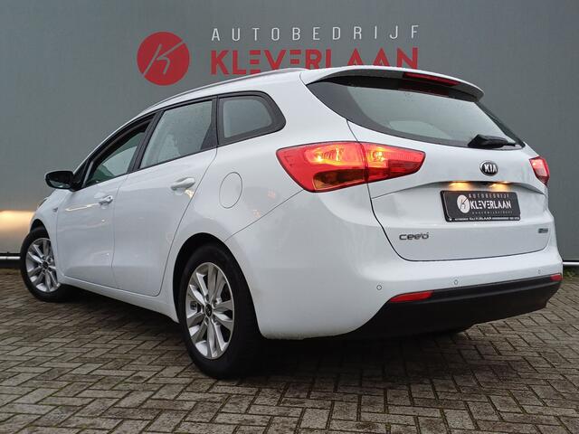 KIA CEE D cee'd Sportswagon 1.0 T-GDi ComfortPlusLine Navigator | CAMERA | NAVI | DEALER OND. | ANDROID AUTO/ APPLE CARPLAY | Wij bieden ook financiering mogelijkheden aan.