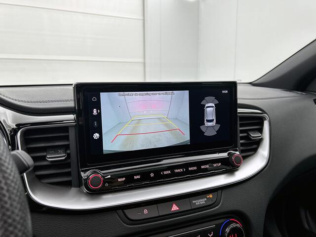 KIA CEE D Ceed Sportswagon 1.5 T-GDi GT-Line Pano dak | volleder | Stoelverwarming BLACK FRIDAY DEAL|| WORDT VERWACHT