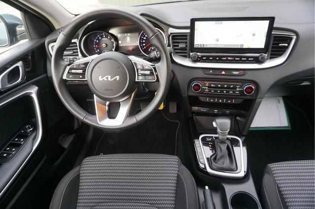 KIA CEE D Ceed Sportswagon 1.5 T-GDi 140pk Automaat DynamicLine + Navi/ Camera/ Carplay/ Garantie!