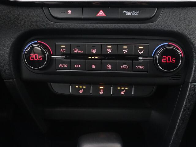 KIA CEE D Ceed 1.4 T-GDi DynamicPlusLine | Stoel & stuurverwarming | Adaptive cruise | Trekhaak | Camera | Carplay | Full LED | Navigatie | Climate control | DAB | File Assistent