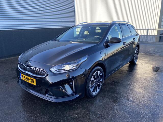 KIA CEE D Ceed Sportswagon 1.6 GDI PHEV DynamicPlusLine Stoel- & Stuurwielverwarming, parkeersensoren A., navigatie Apple CarPlay/Android Auto, achteruitrij camera, keyless, Plug-in,
