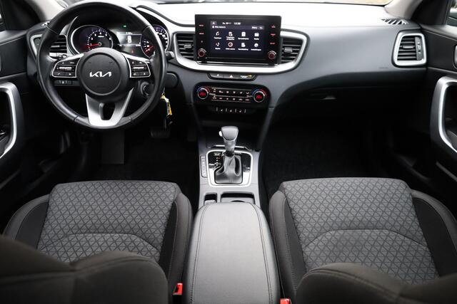 KIA CEE D Ceed Sportswagon 1.5 T-GDi DynamicLine AUTOMAAT! CAMERA STUUR+STOELVERWARMING CARPLAY ACC NAVI DAB DEALER-ONDERHOUDEN LMV ENZ!