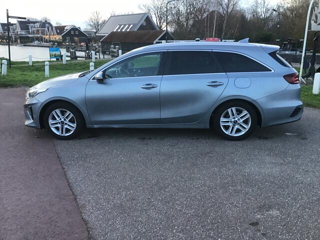 KIA CEE D Ceed Sportswagon 1.0 T-GDi DynamicPlusLine Bj2018 station btw apk september2026
