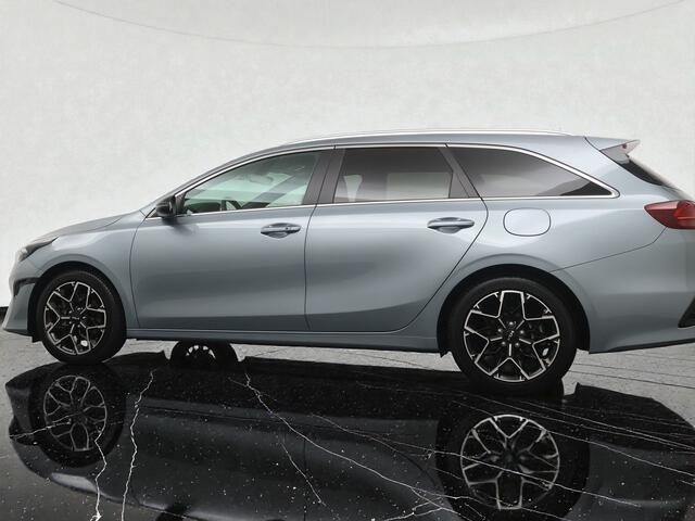 KIA CEE D Ceed Sportswagon 1.5 T-GDi 160PK GT-Line - Sportstoelen - Elektrisch schuifdak - Stoelverwarming - Navigatie - Fabrieksgarantie tot 01-2032