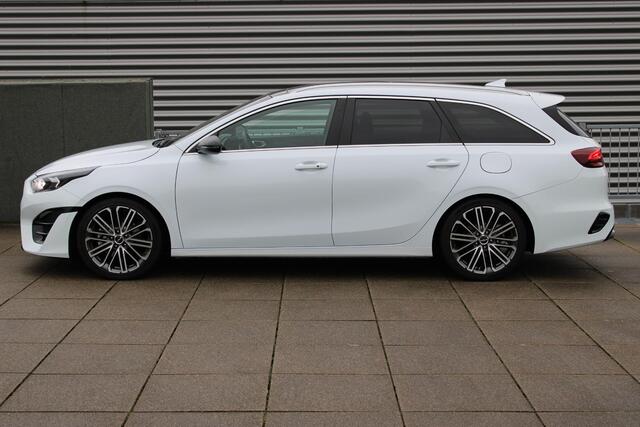 KIA CEE D Ceed Sportswagon 1.5 T-GDi GT-PlusLine Schuifdak / Trekhaak
