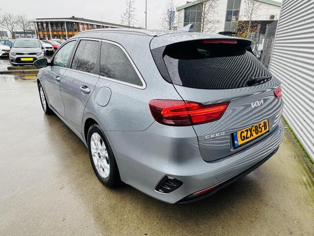 KIA CEE D Ceed Sportswagon 1.5 T-GDi DynamicPlusLine Privacyglass | Keyless | Navi | Camera | Electr. Achterklep