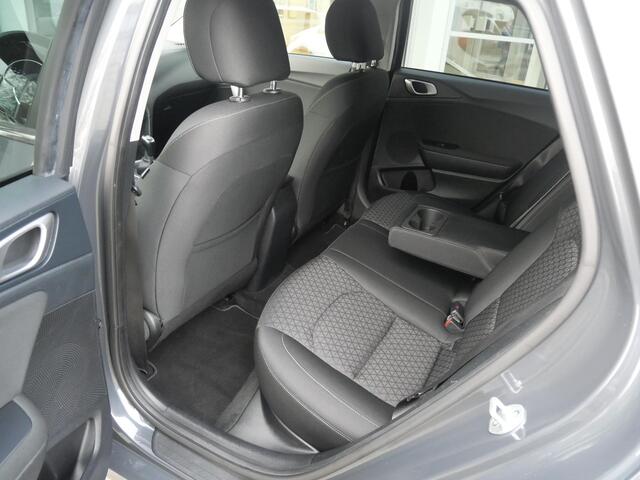 KIA CEE D Ceed Sportswagon 1.0 T-GDi DynamicLine | Cruise | Clima | Camera | Navi | Carplay |