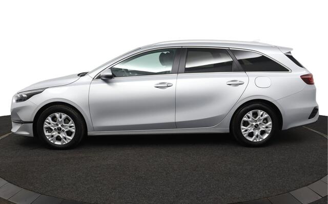 KIA CEE D Ceed Sportswagon 1.5 T-GDi DynamicPlusLine Apple Carplay/Android Auto - Cruise Control - Dodehoekdetectie - Navigatie - Stuur/Stoelverwarming - Fabrieksgarantie tot 09-2031