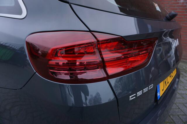 KIA CEE D CEED SPORTSWAGON 1.6 PHEV DYNAMICLINE DEALER ONDERHOUDEN CAMERA STOEL+STUURVERWARMING ANDROID/APPLECARPLAY(NAVI) KEYLESS ADAPTIEVE CRUISE CLIMA BLUETOOTH PDC V+A 16INCH ENZ...