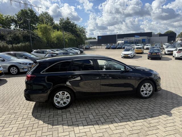 KIA CEE D 1.0 T-GDi DynamicPlusLine Navi + Camera - ZEER COMPLEET