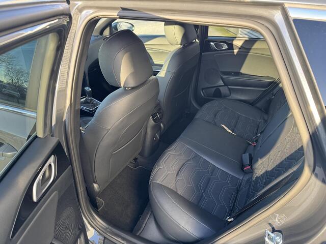 KIA CEE D Ceed Sportswagon 1.0 T-GDi Design Edition Demo auto ! | BTW Auto | Snel rijden ! | KM stand kan iets varieeren !