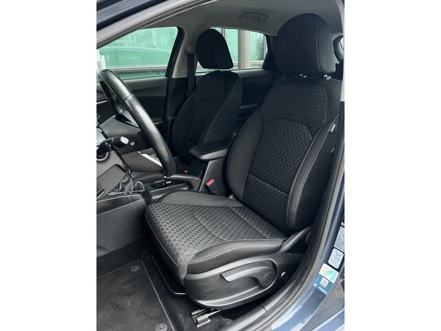 KIA CEE D Ceed 1.0 T-GDi DynamicLine | CAMERA | NAVI | CARPLAY / ANDROID | CRUISE CONTROL | PDC | LMV 16'' | CLIMATE CONTROL | BLUETOOTH | DAB