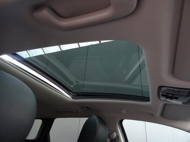 KIA CEE D Ceed Sportswagon 1.0 T-GDi MHEV ExecutiveLine * PANORAMADAK * LEER * CARPLAY !!