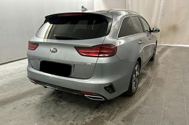 KIA CEE D Ceed Sportswagon 1.6 GDI PHEV ExecutiveLine FULL OPTION | 10 jaar garantie, Schuifdak, Stoelventilatie, Digitaal Display, Leer, Elektr. achterklep, 1e eigenaar, Dealer onderhouden, 1300kg trekgewicht!