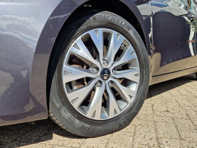 KIA CEE D cee'd 1.6 GDI DynamicLine Navigatie / Trekhaak / Camera / Clima