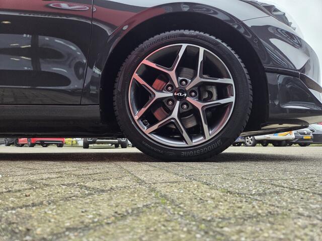 KIA CEE D Ceed Sportswagon 120pk T-GDi ExecLine | Panodak | Stoelverw. | Navi