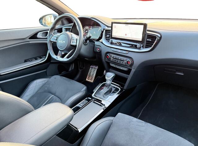 KIA CEE D Ceed Sportswagon 1.5 T-GDi GT-PlusLine I Automaat I Panoramadak