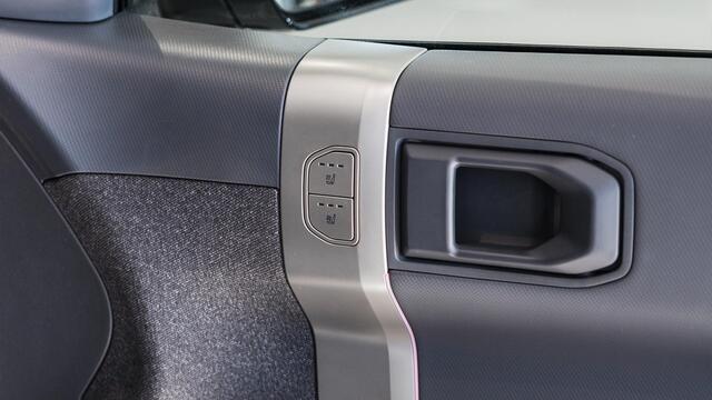 KIA EV3 Air 81.4 kWh Tijdelijk Kia Subsidie ¤2950,- Bij Aanschaf | Private Lease vanaf ¤398,- | Nu te bestellen | Tijdelijk gratis metallic lak | Geen BPM