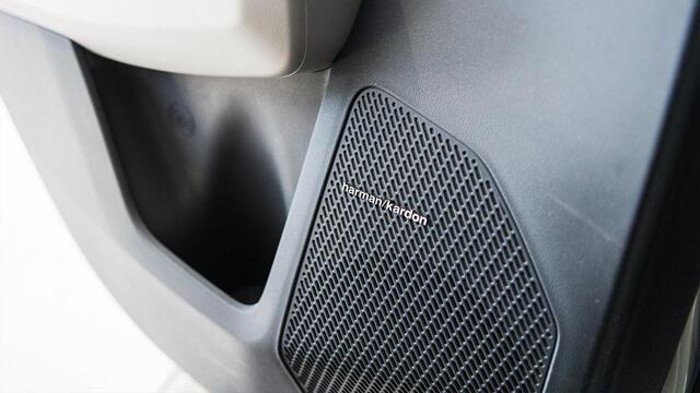 KIA EV3 Air 81.4 kWh Tijdelijk Kia Subsidie ¤2950,- Bij Aanschaf | Private Lease vanaf ¤398,- | Nu te bestellen | Tijdelijk gratis metallic lak | Geen BPM