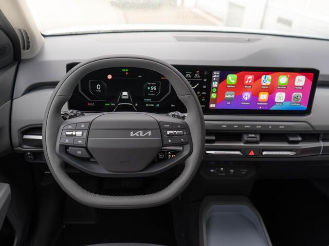 KIA EV3 Air 58.3 kWh | Uit voorraad leverbaar | Navi | 17" | Adapt. Cruise | Clima | PDC | Dakrails