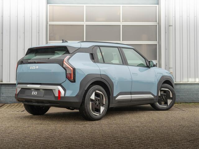 KIA EV3 Air 58.3 kWh | Uit voorraad leverbaar | Navi | 17" | Adapt. Cruise | Clima | PDC | Dakrails