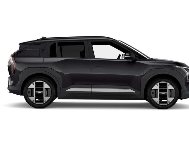 KIA EV3 Plus Advanced 81.4 kWh | Levering Juni | 600km Rijbereik | Navi | 19" | Adapt. Cruise | Clima | Schuif/Kanteldak | Stoel&Stuurverw. | Priv Glass | BSM | Harman Kardon | Private Lease ¤ 616,- Actie !